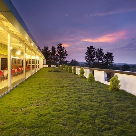 Gp Hotels And Resorts Nashik Exterior foto