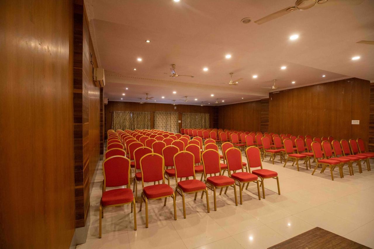 Gp Hotels And Resorts Nashik Exterior foto